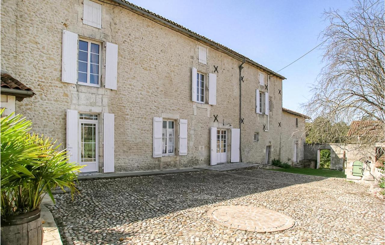 Logis De Cheneviere Villa Juignac Exterior photo